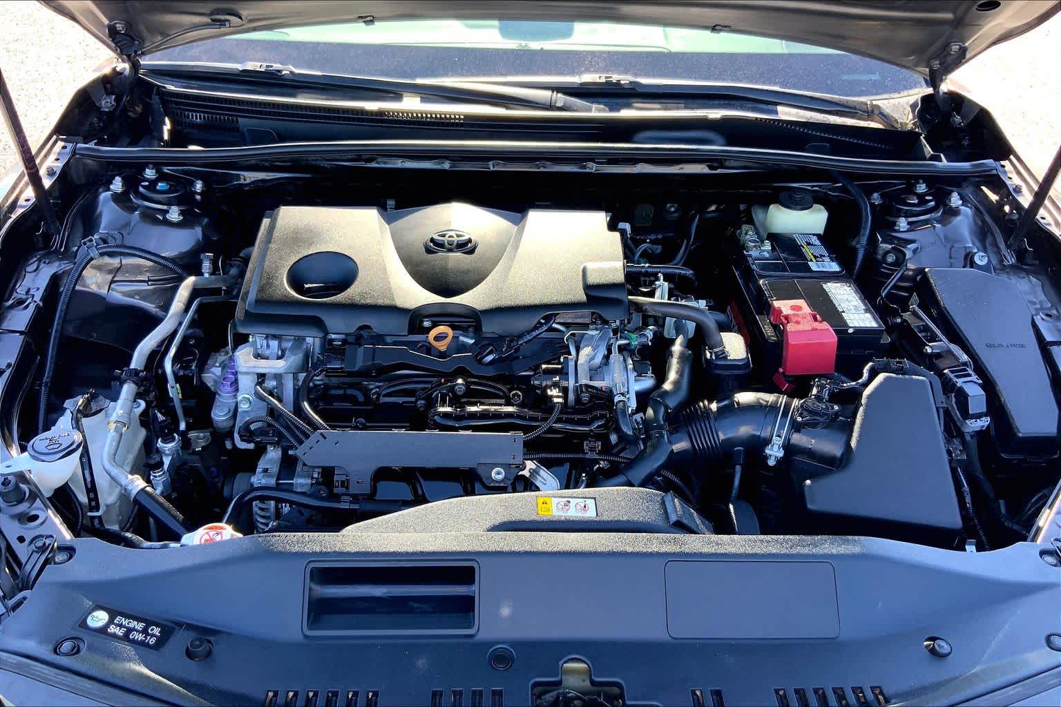 2018 Toyota Camry photo 31 of 36