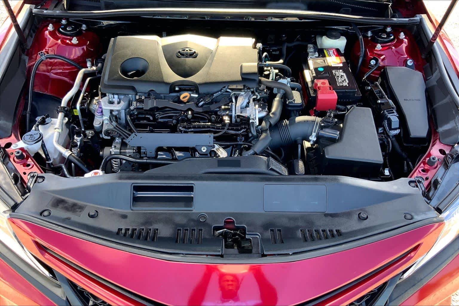 2018 Toyota Camry photo 31 of 36