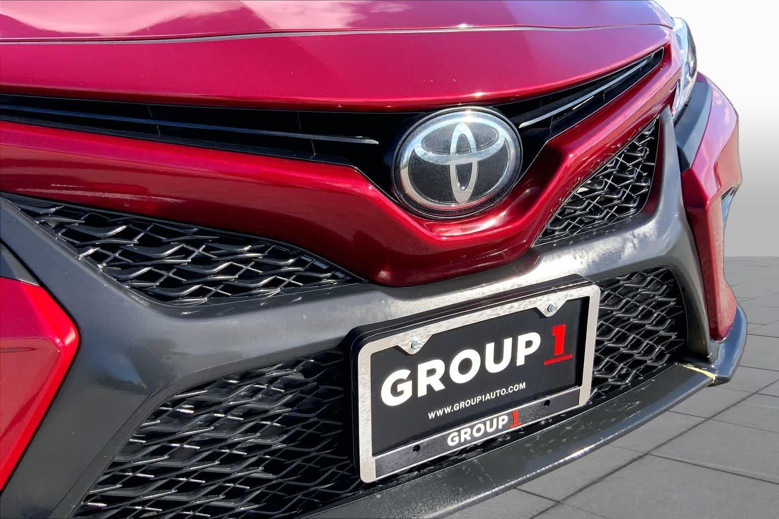 2018 Toyota Camry photo 29 of 36