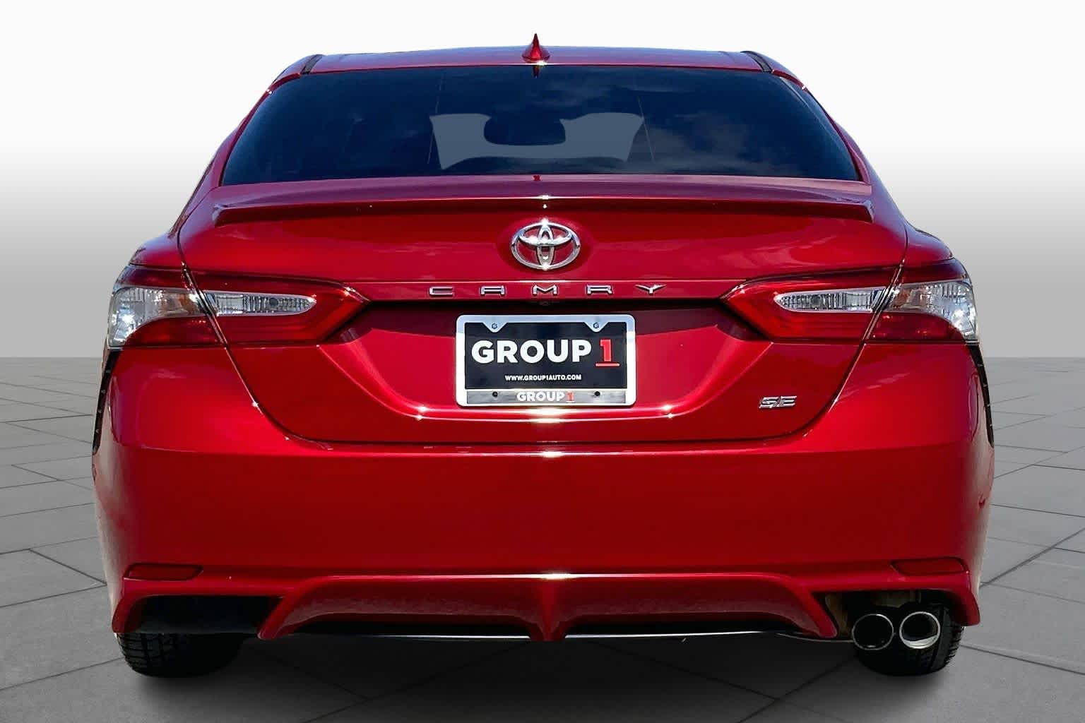 2019 Toyota Camry photo 5 of 35