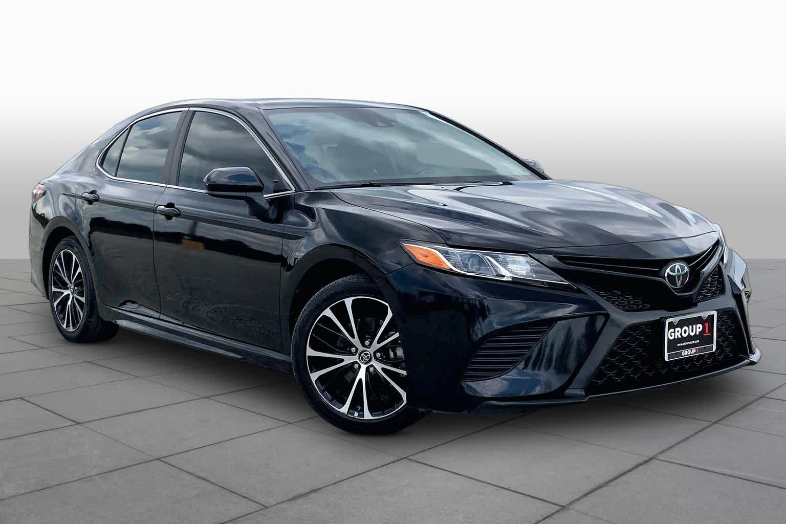 2019 Toyota Camry SE Midnight Black Metallic at Group 1 Toyota Southwest