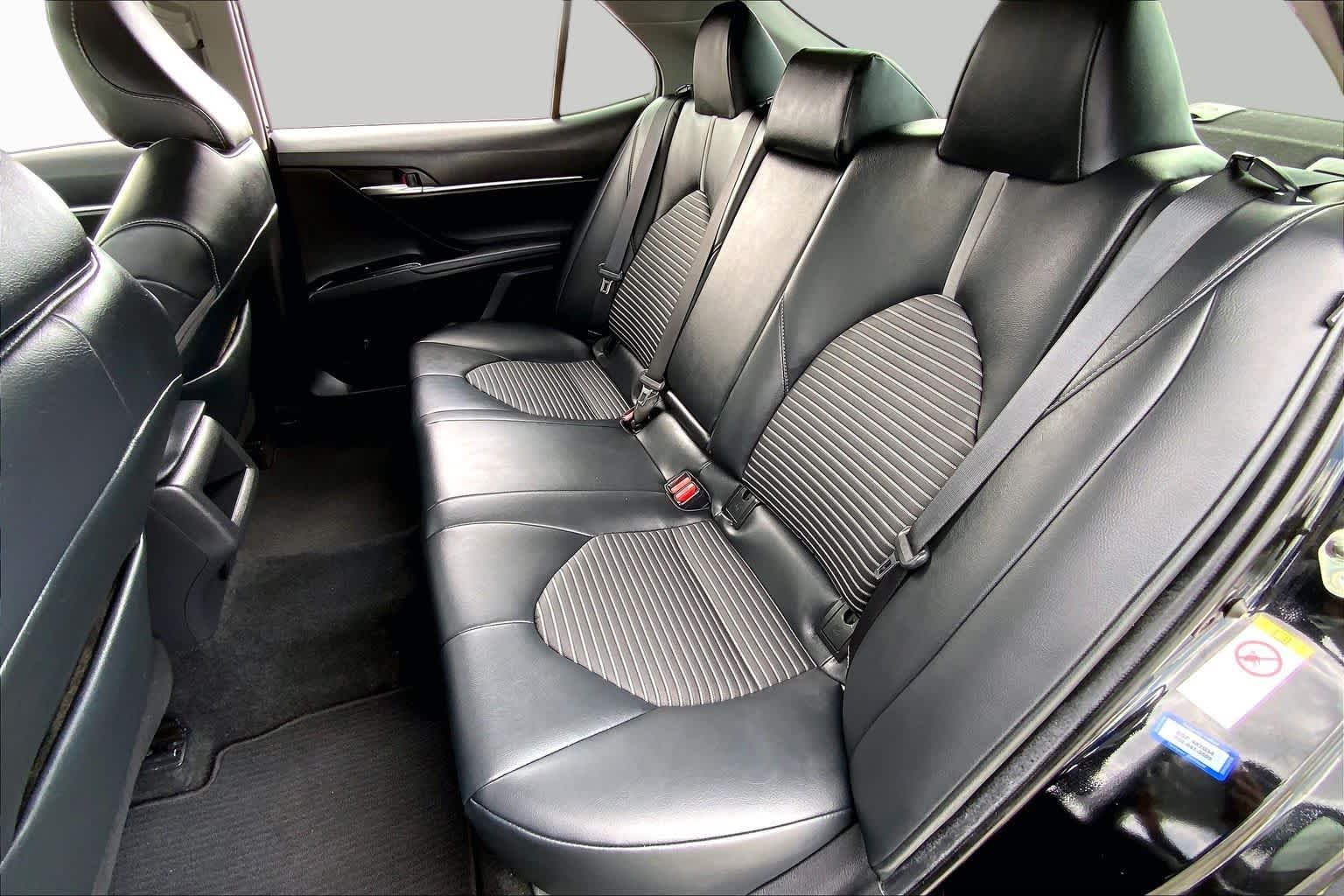 2019 Toyota Camry SE Midnight Black Metallic at Group 1 Toyota Southwest