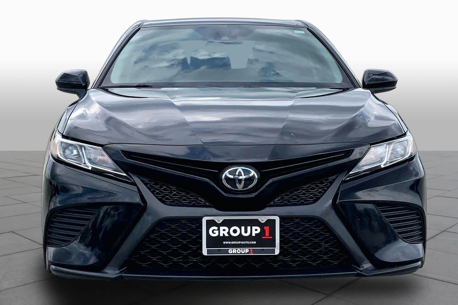 2019 Toyota Camry SE Midnight Black Metallic at Group 1 Toyota Southwest