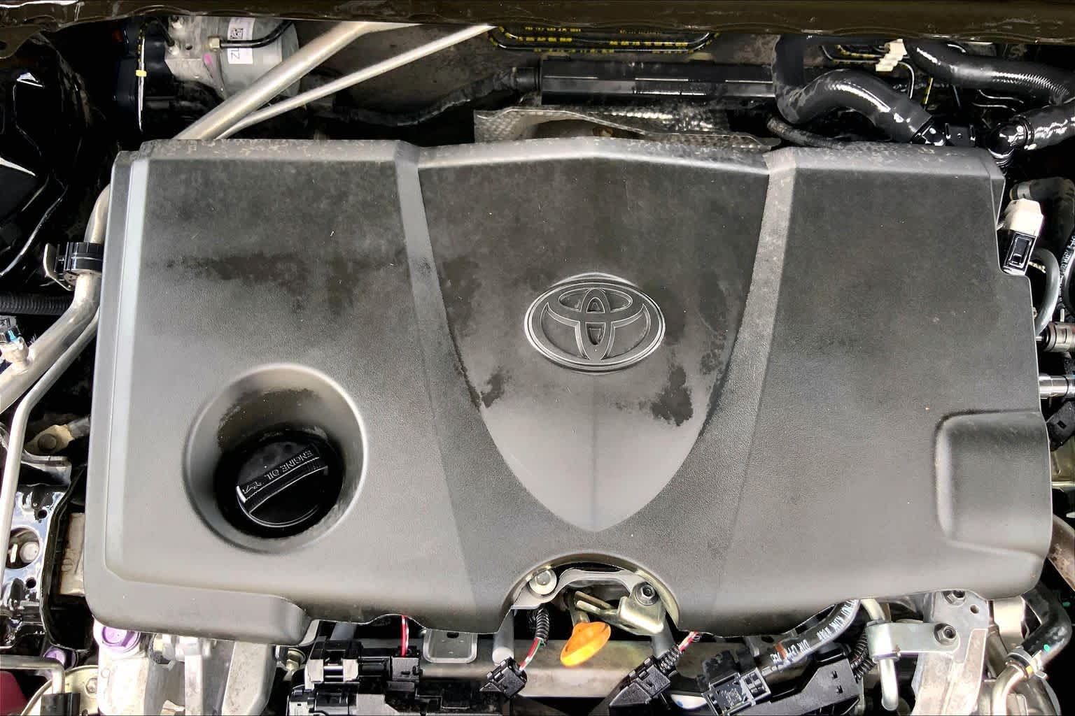 2019 Toyota Camry SE Midnight Black Metallic at Group 1 Toyota Southwest