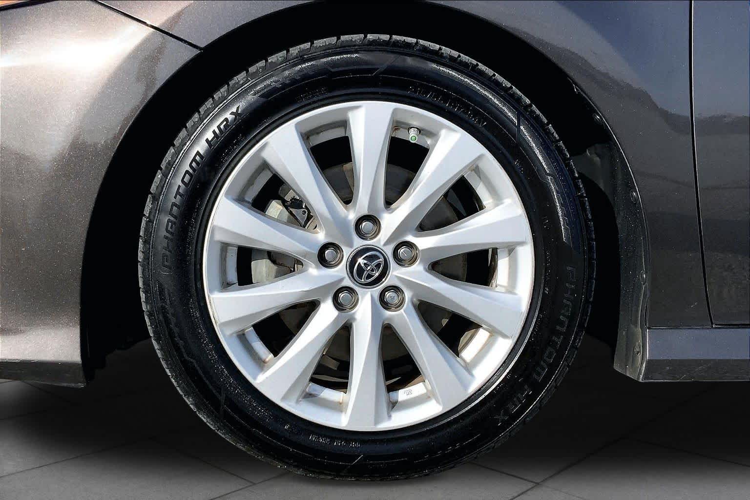 2019 Toyota Camry LE Brownstone at Auto Boutique Texas