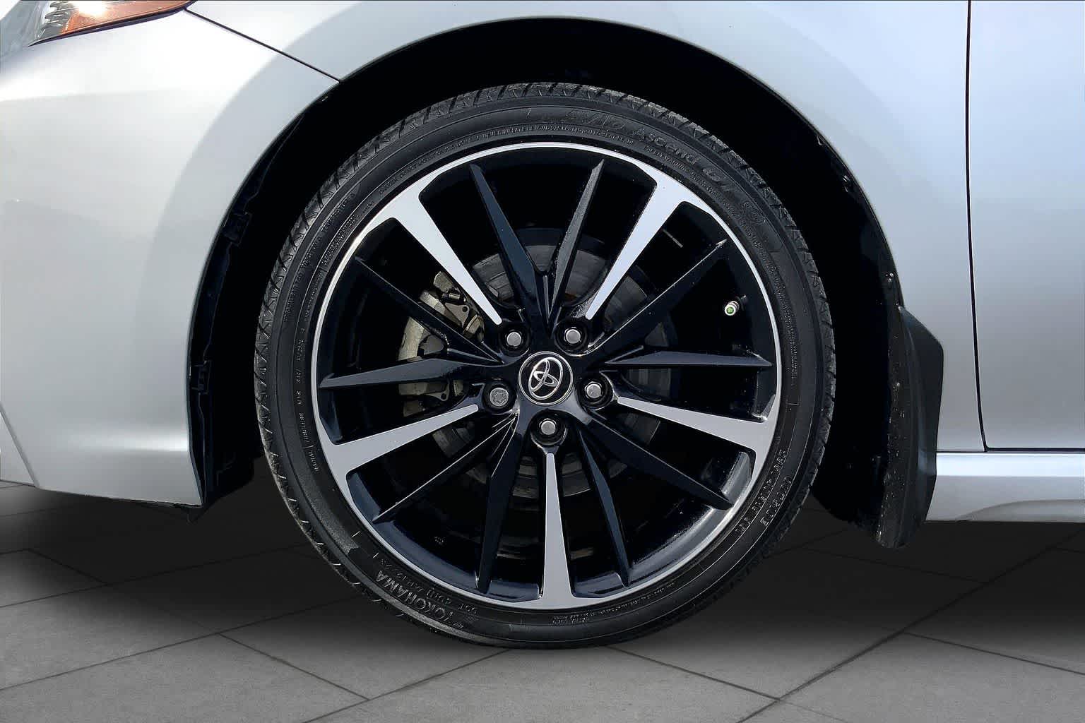 2019 Toyota Camry XSE Celestial Silver/Midnight Black Metallic at AutoNation USA Katy