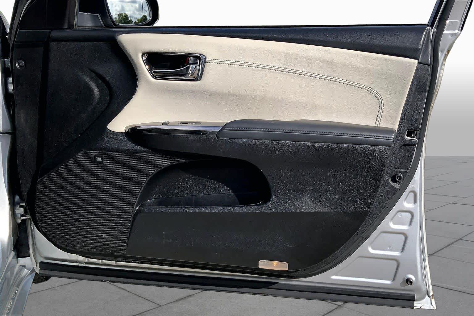 2018 Toyota Avalon Hybrid Limited Celestial Silver Metallic at Group 1 GMC Buick South