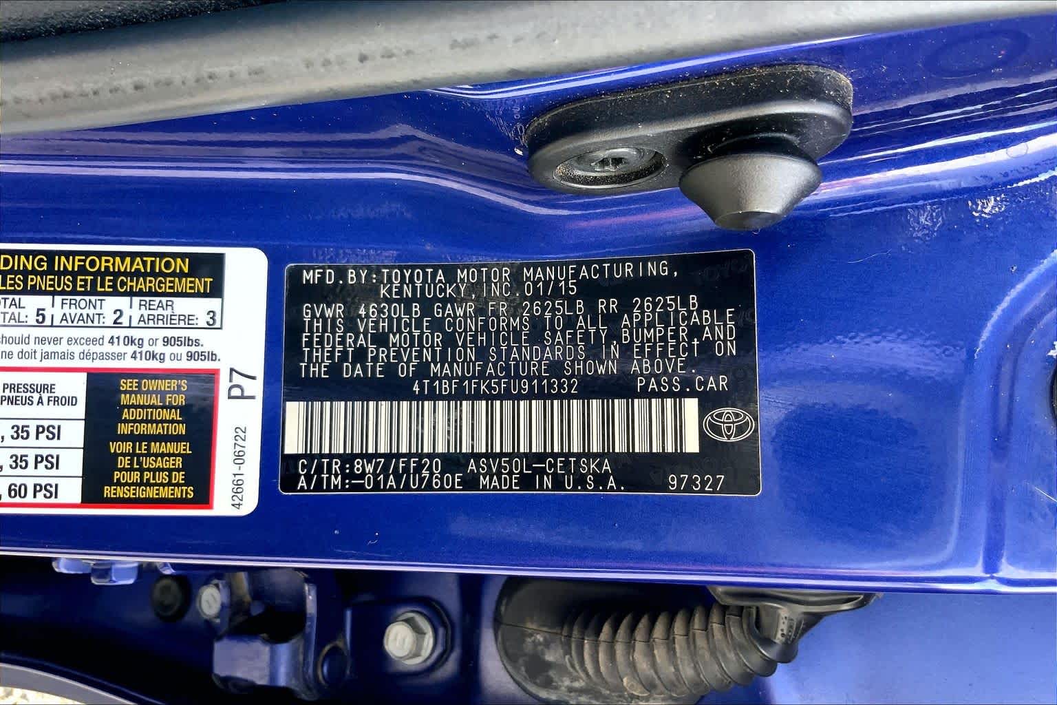 2015 Toyota Camry SE Blue Crush Metallic at Group 1 Toyota Southwest