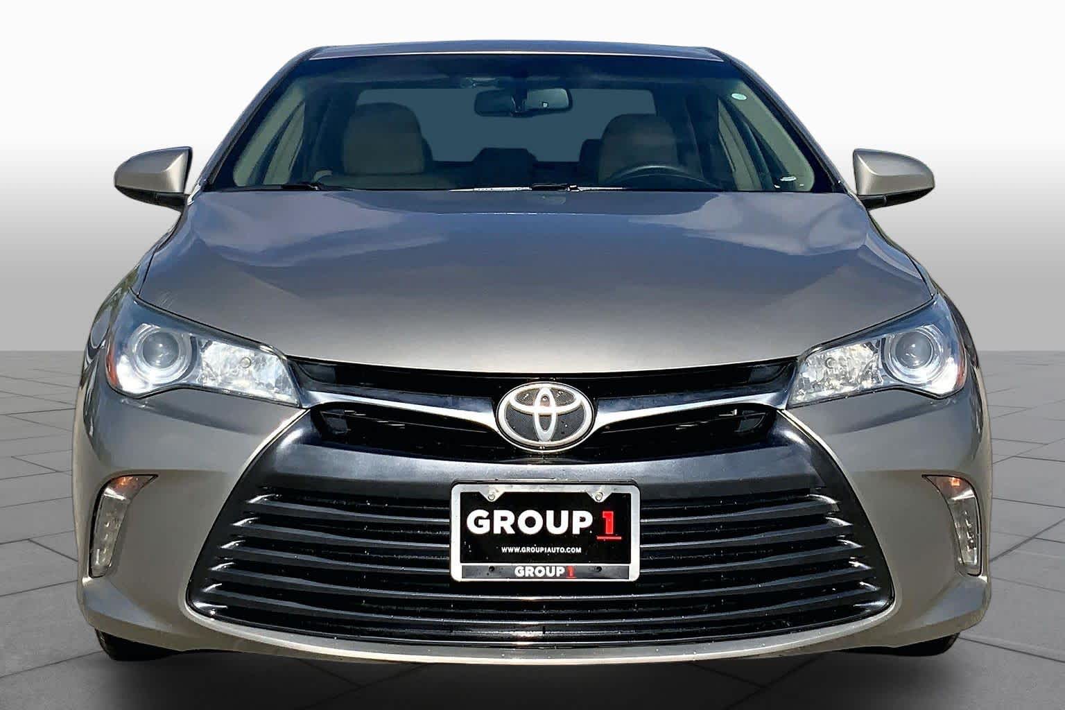 2017 Toyota Camry XLE Creme Brulee Mica at Group 1 Toyota Southwest