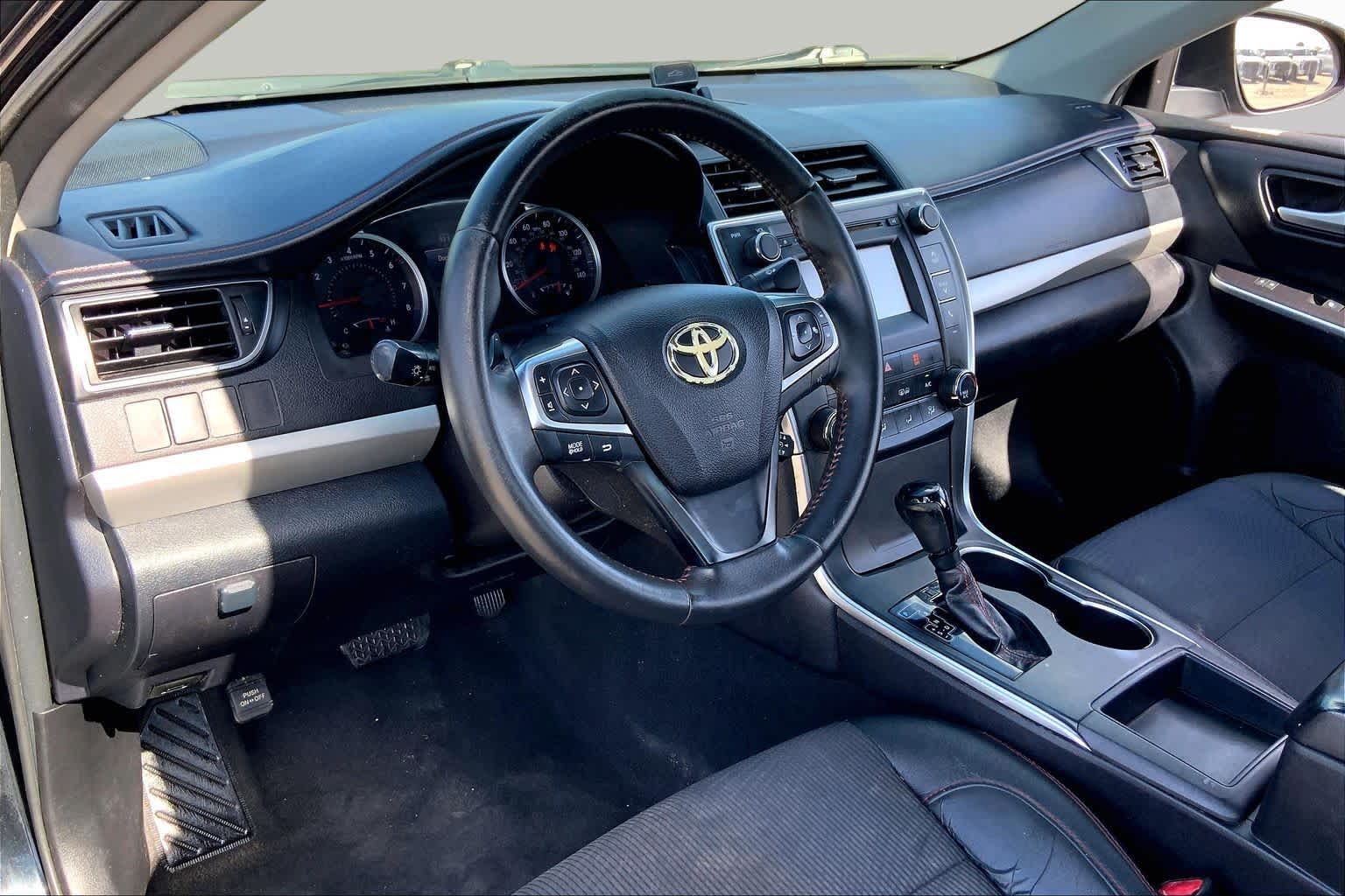 2017 Toyota Camry SE Midnight Black Metallic at Group 1 Toyota Southwest