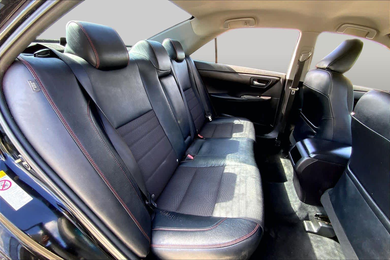 2017 Toyota Camry SE Midnight Black Metallic at Group 1 Toyota Southwest