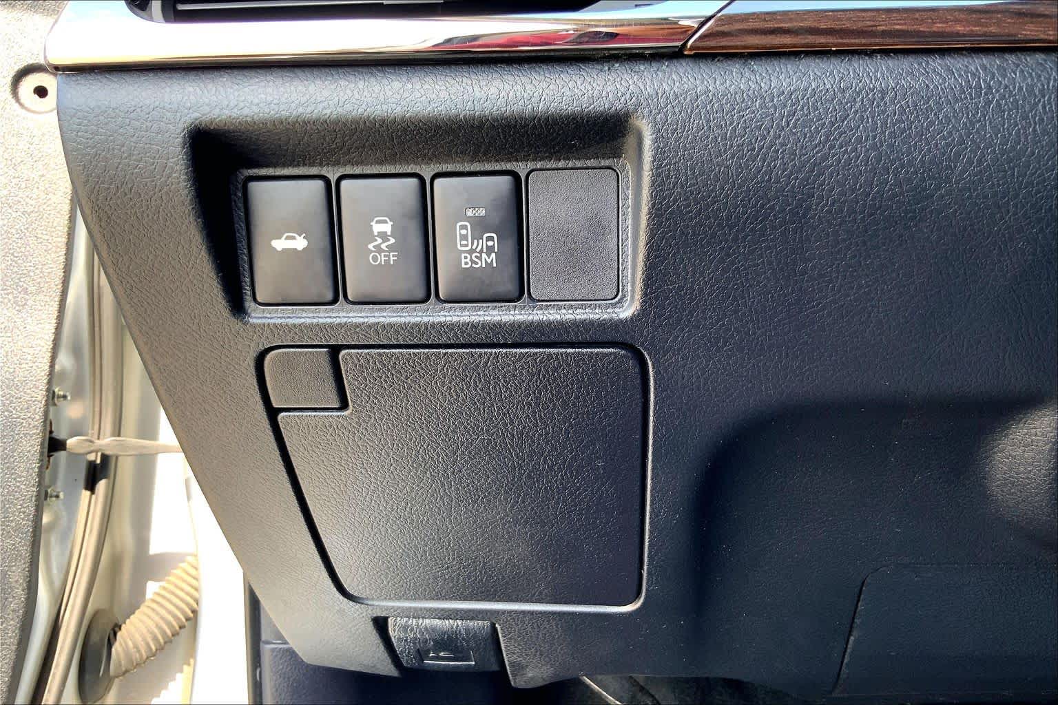 2013 Toyota Avalon XLE Touring Classic Silver Metallic at Honda of Clear Lake