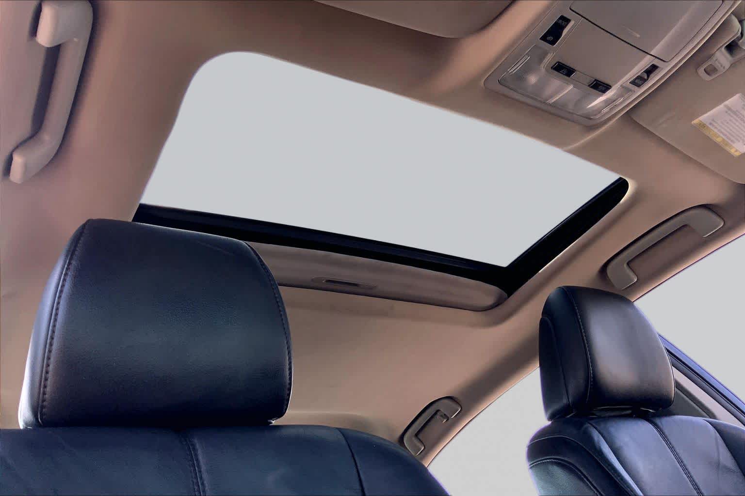 2013 Toyota Avalon XLE Touring Classic Silver Metallic at Honda of Clear Lake