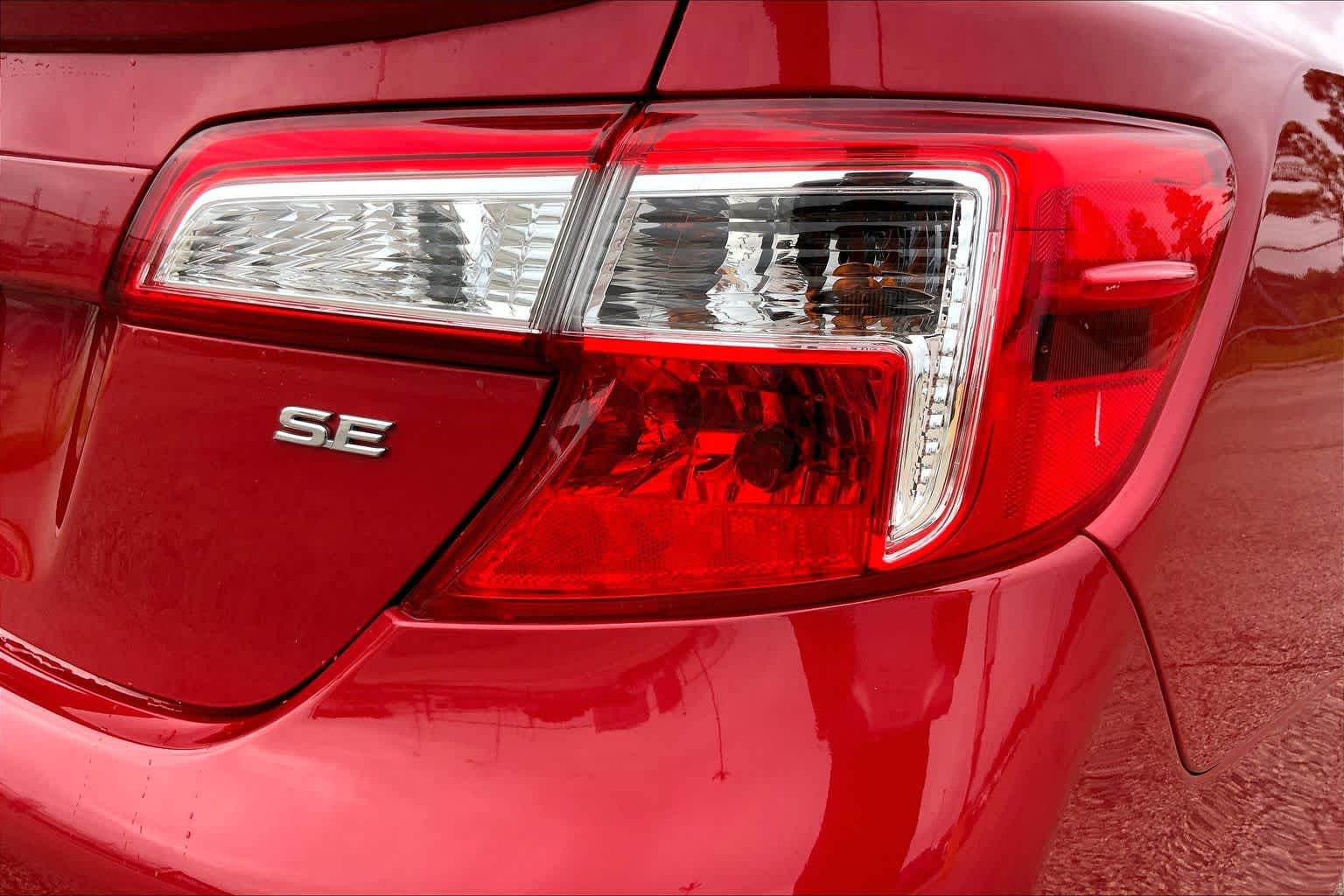 2014 Toyota Camry SE Barcelona Red Metallic at Lexus Southwest Houston