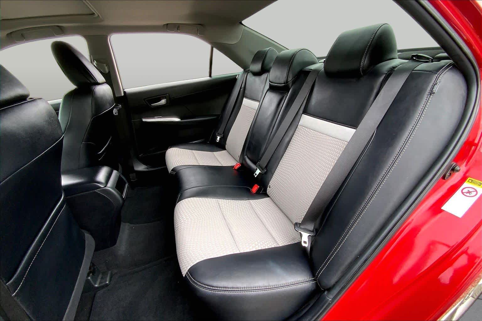 2014 Toyota Camry SE Barcelona Red Metallic at Lexus Southwest Houston
