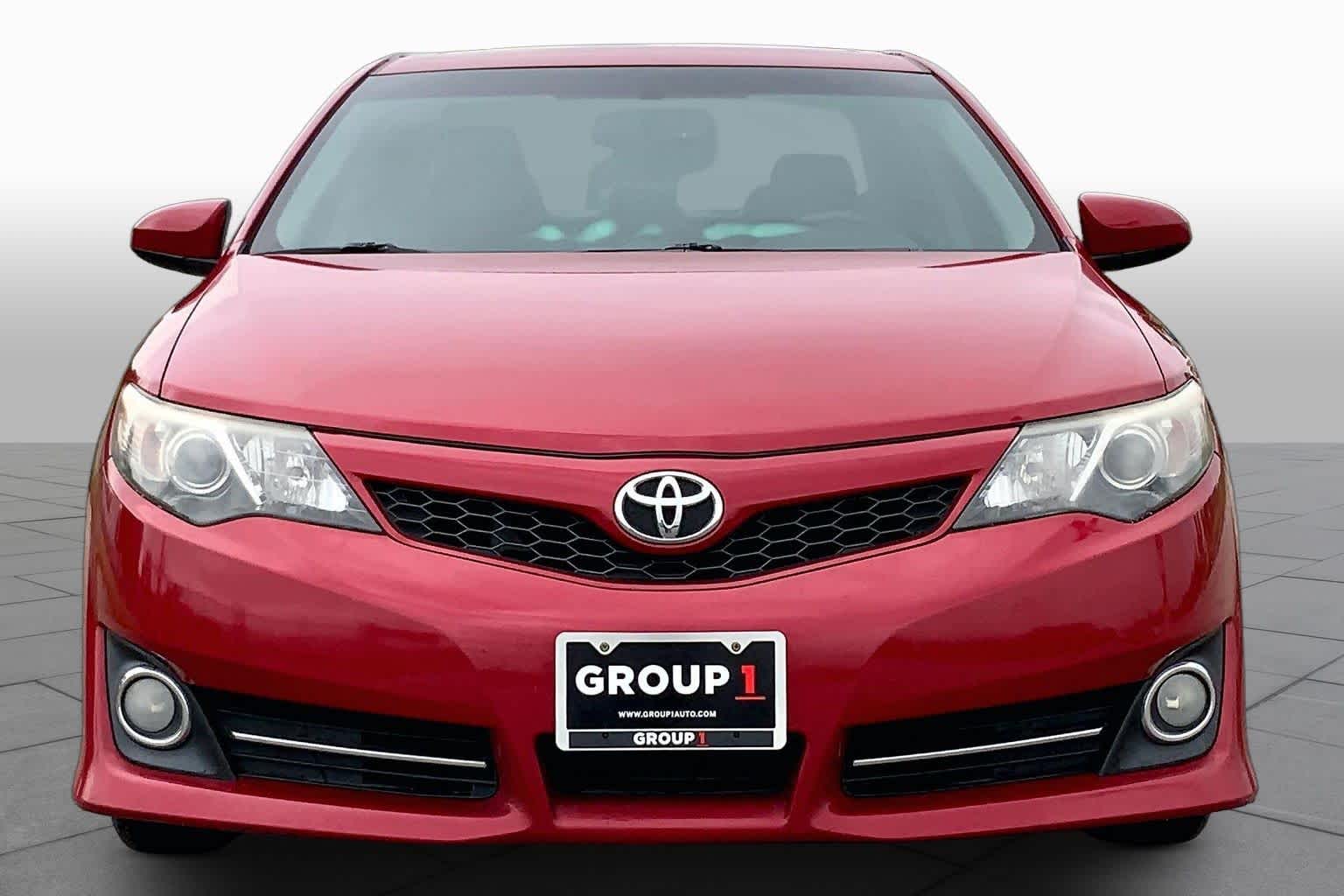 2014 Toyota Camry SE Barcelona Red Metallic at Lexus Southwest Houston