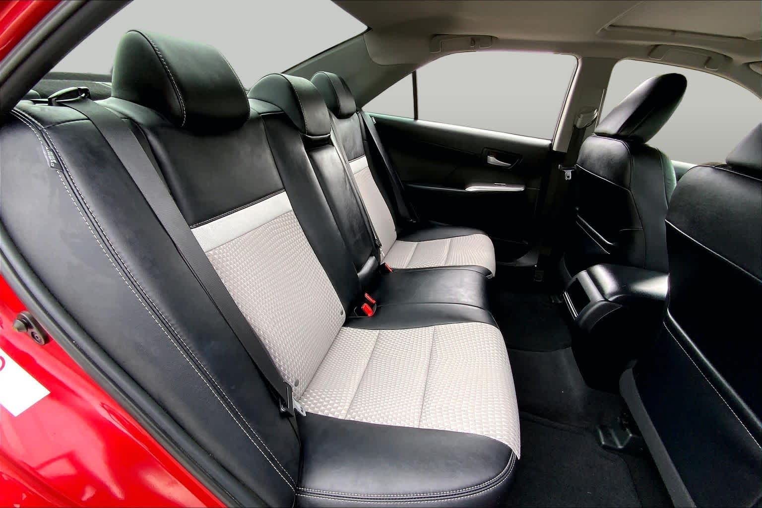2014 Toyota Camry SE Barcelona Red Metallic at Lexus Southwest Houston