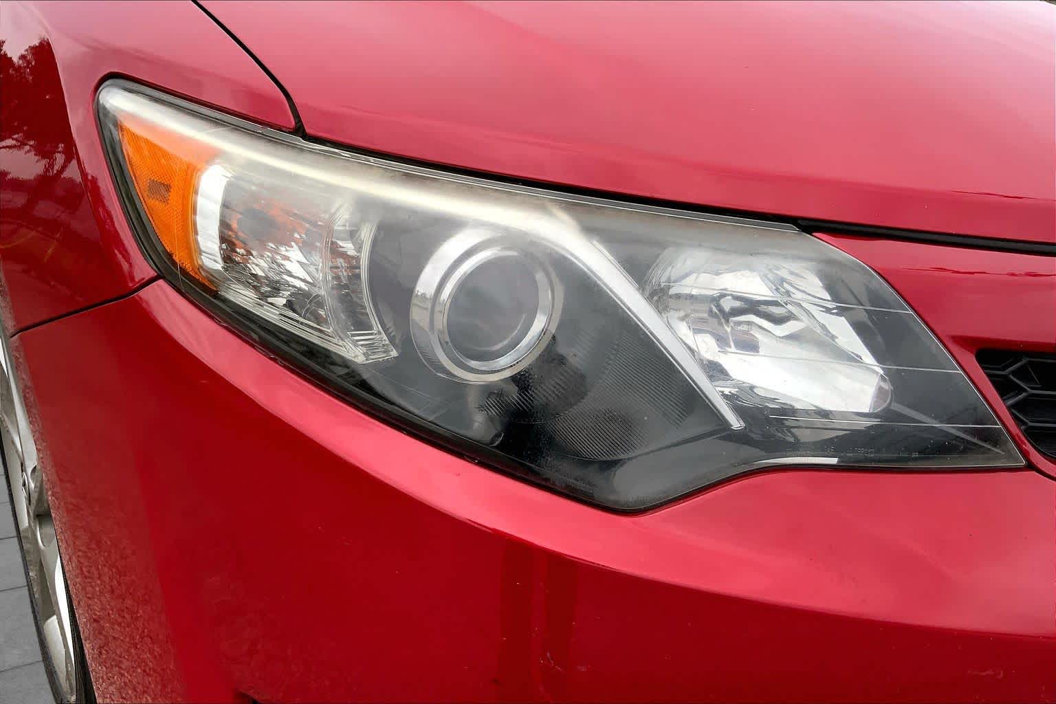 2014 Toyota Camry SE Barcelona Red Metallic at Lexus Southwest Houston