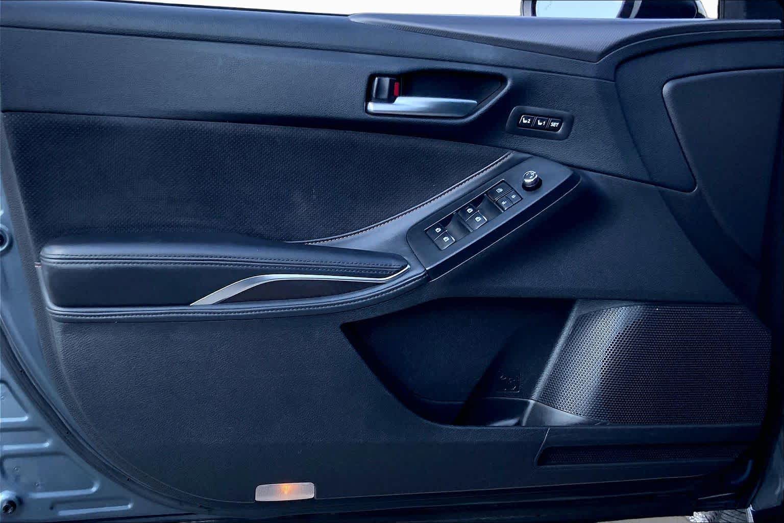 2019 Toyota Avalon Touring Harbor Gray Metallic at Group 1 Toyota Southwest