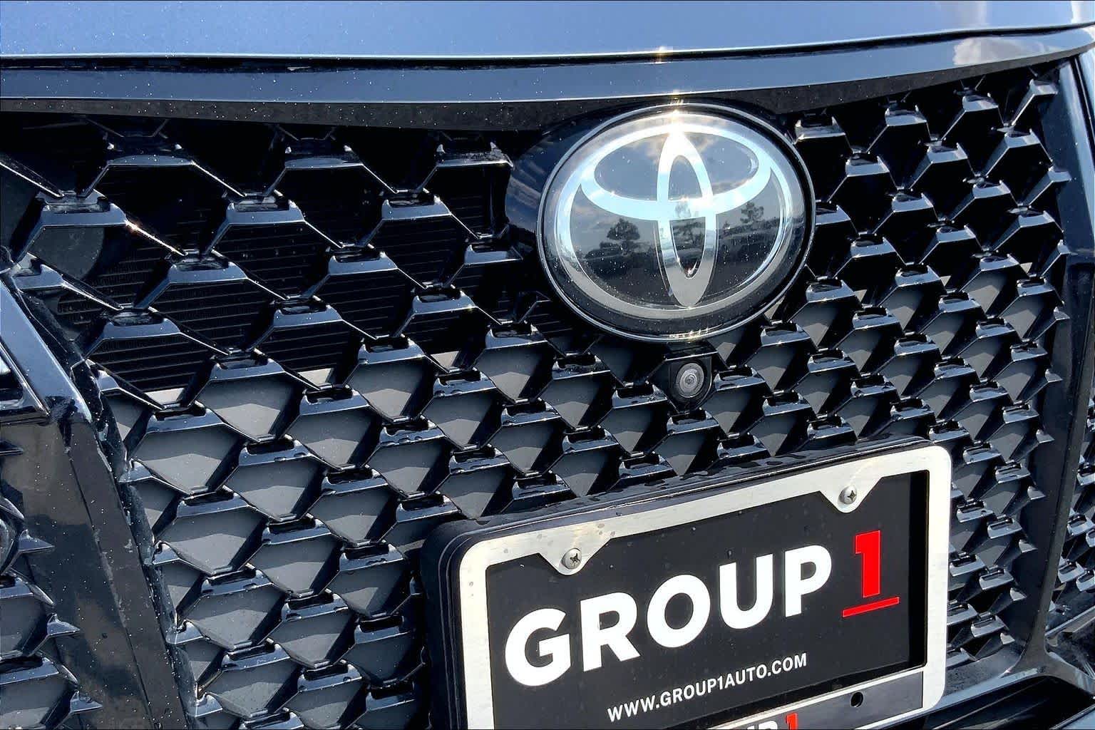 2019 Toyota Avalon Touring Harbor Gray Metallic at Group 1 Toyota Southwest