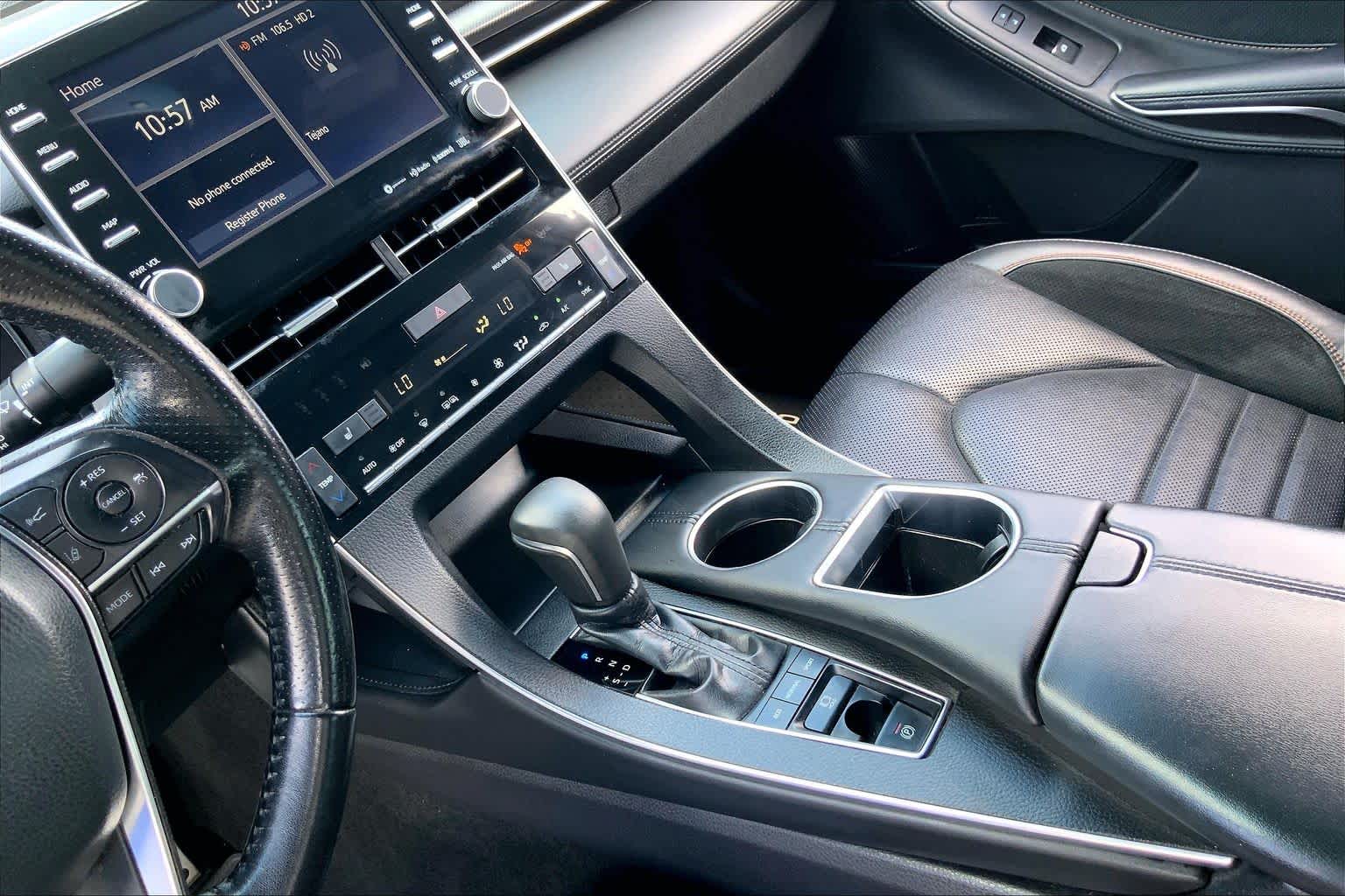 2019 Toyota Avalon XSE Harbor Gray Metallic at Group 1 Toyota Southwest