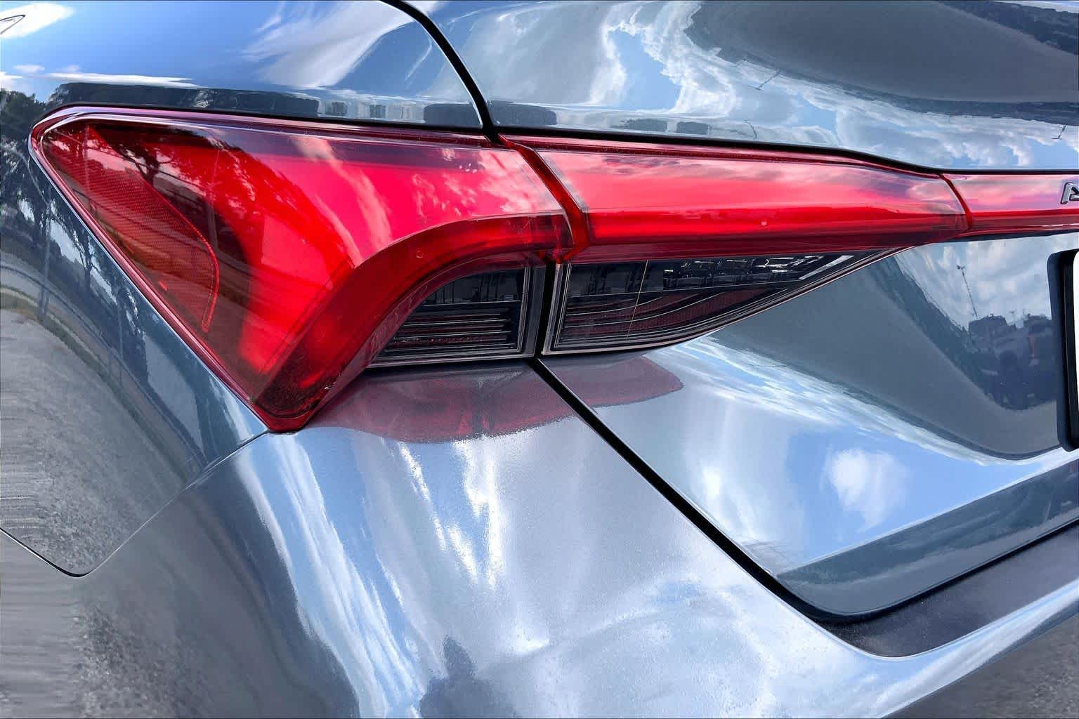 2019 Toyota Avalon XSE Harbor Gray Metallic at Group 1 Toyota Southwest