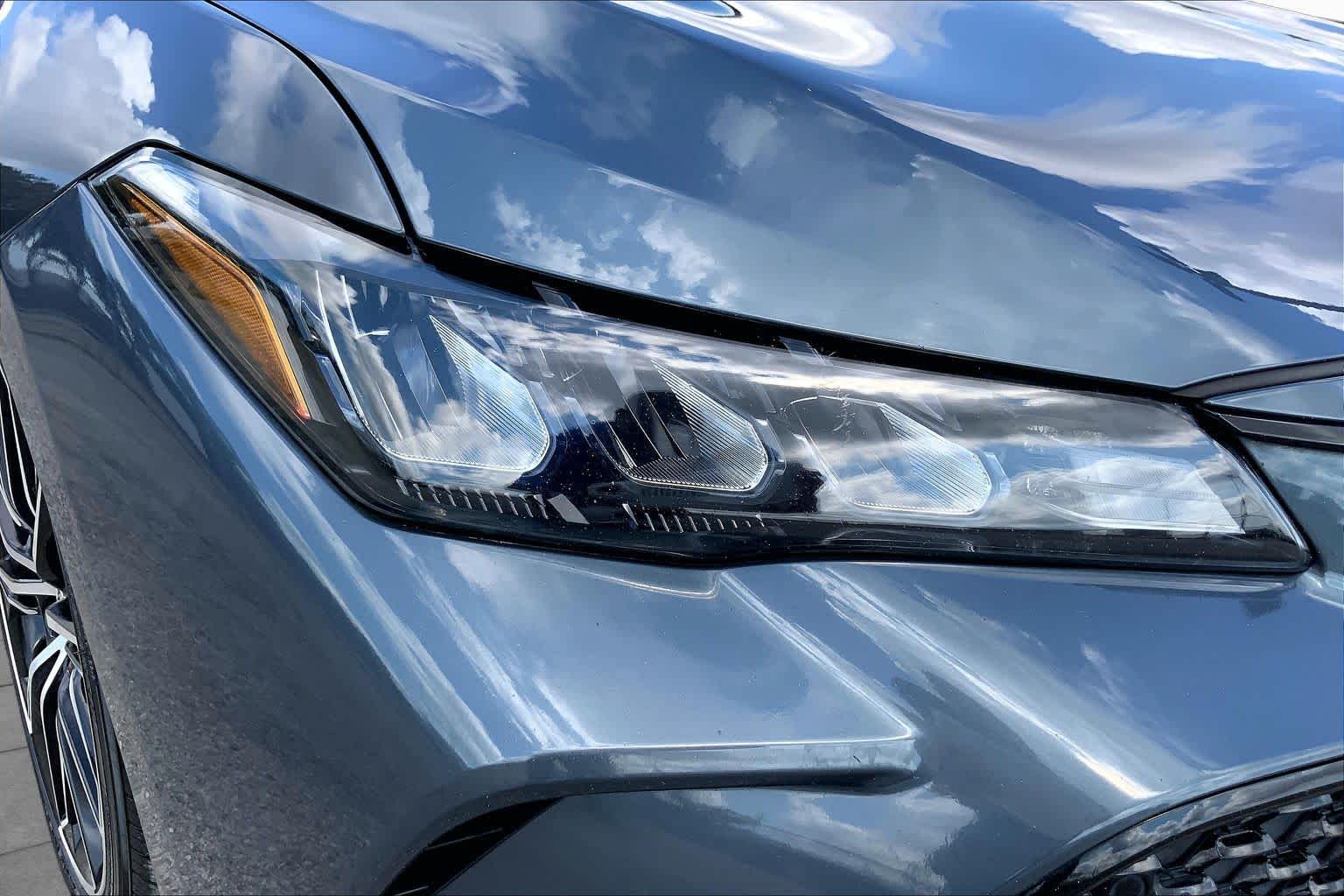 2019 Toyota Avalon XSE Harbor Gray Metallic at Group 1 Toyota Southwest