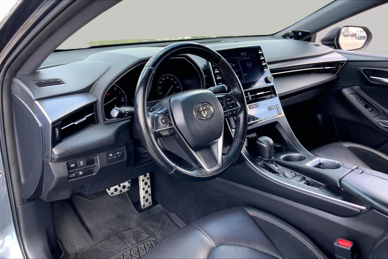 2019 Toyota Avalon XSE Harbor Gray Metallic at Group 1 Toyota Southwest