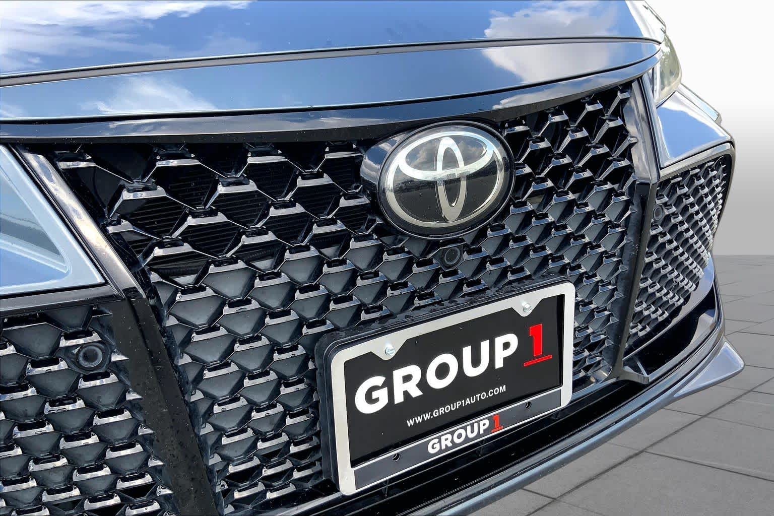 2019 Toyota Avalon XSE Harbor Gray Metallic at Group 1 Toyota Southwest