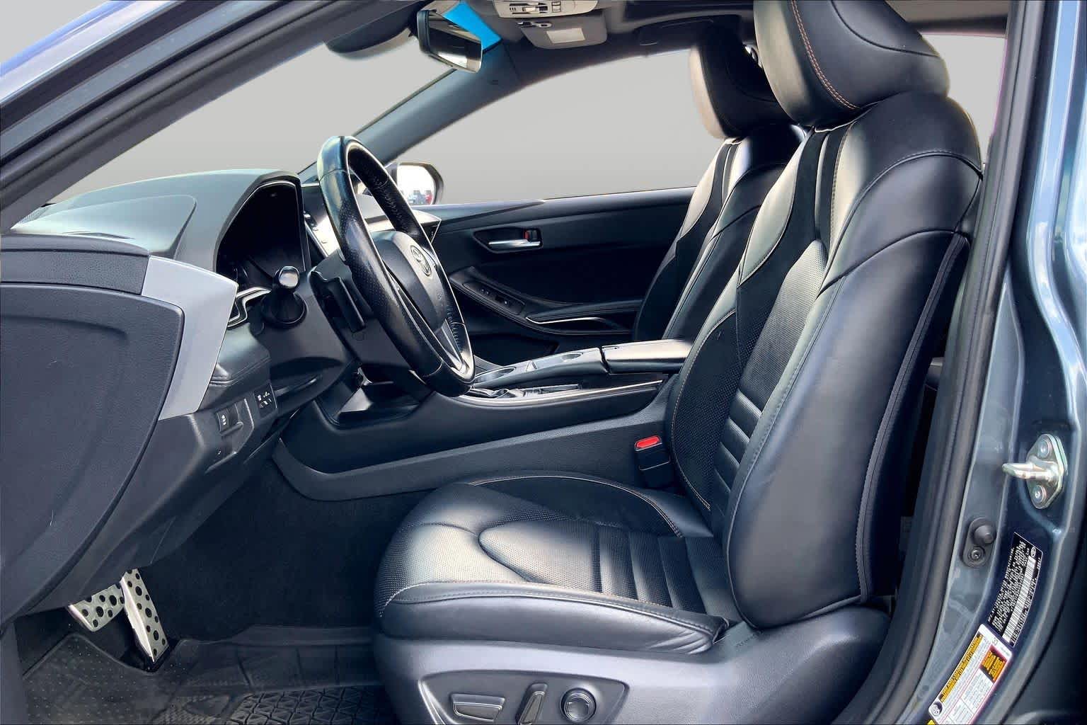 2019 Toyota Avalon XSE Harbor Gray Metallic at Group 1 Toyota Southwest