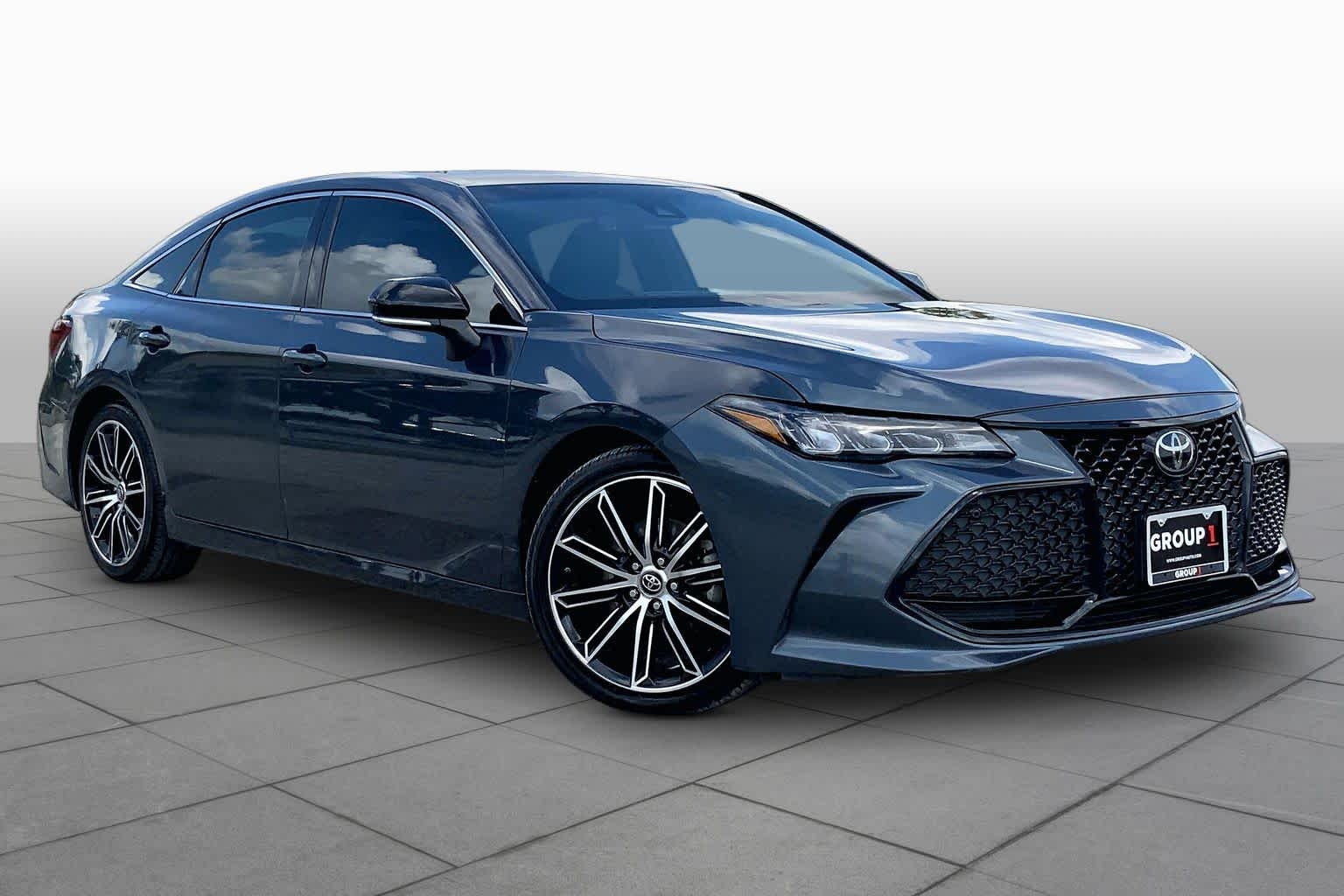 2019 Toyota Avalon XSE Harbor Gray Metallic at Group 1 Toyota Southwest