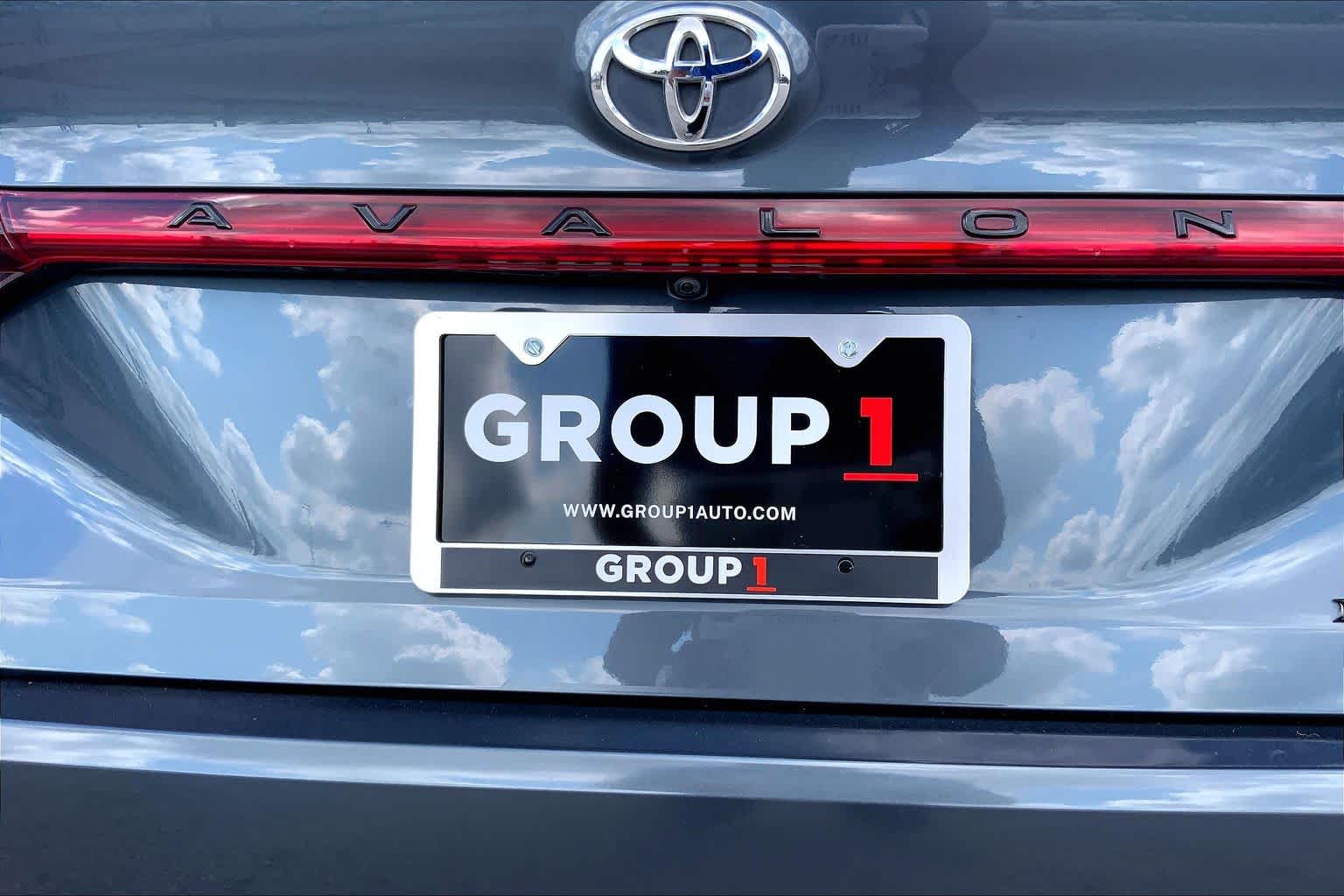 2019 Toyota Avalon XSE Harbor Gray Metallic at Group 1 Toyota Southwest