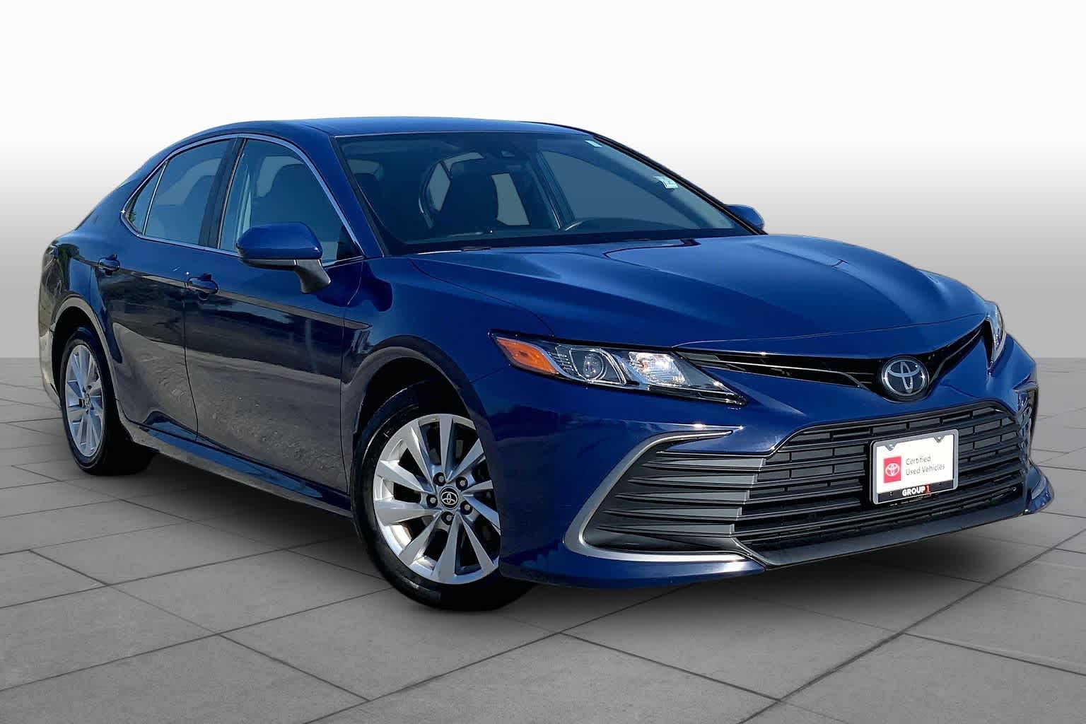 2023 Toyota Camry photo 3 of 36