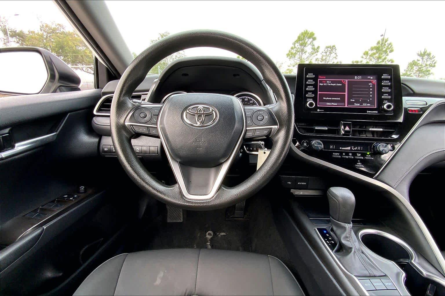 2024 Toyota Camry photo 6 of 35
