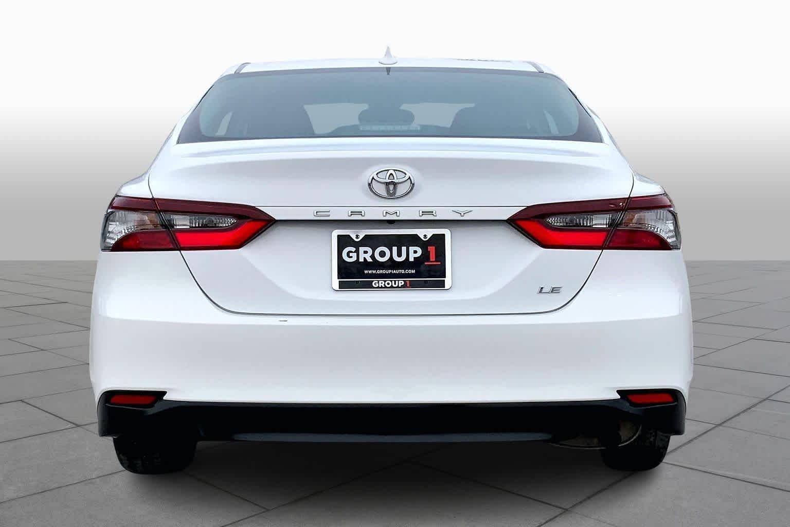 2024 Toyota Camry photo 5 of 35