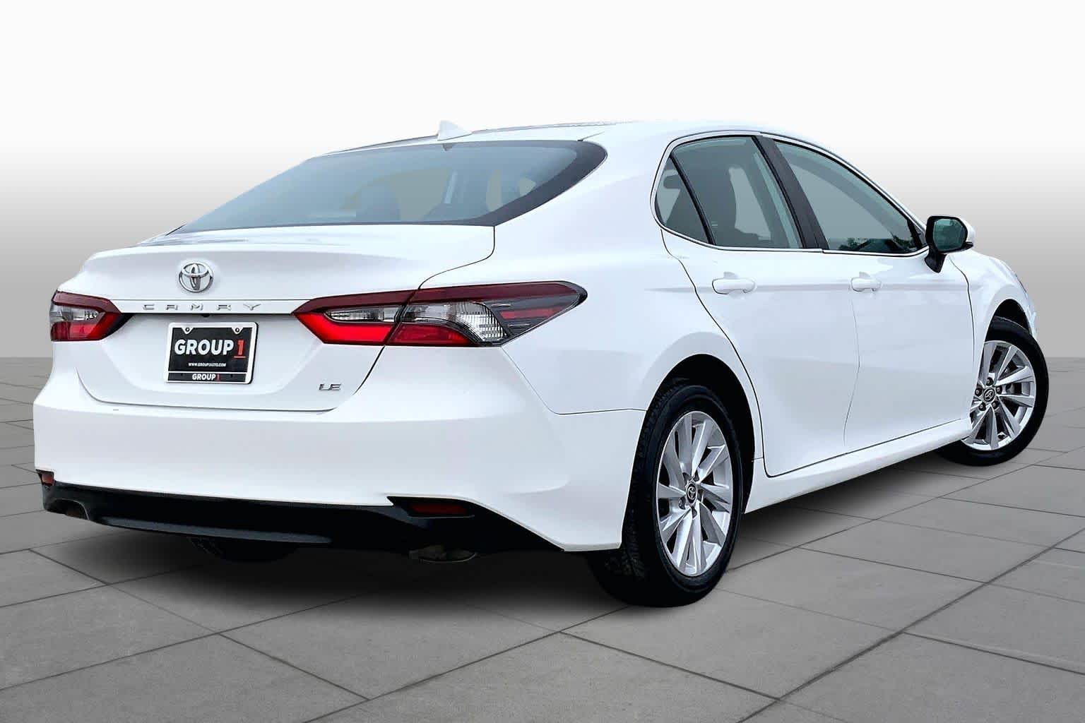 2024 Toyota Camry photo 13 of 35