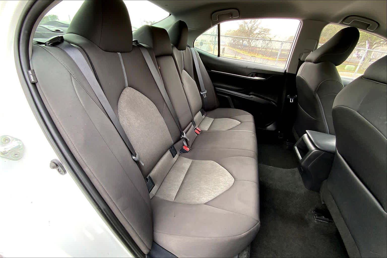 2024 Toyota Camry photo 19 of 35