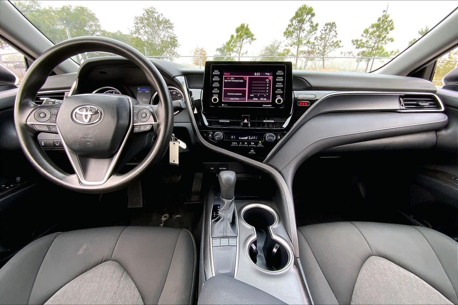 2024 Toyota Camry photo 15 of 35