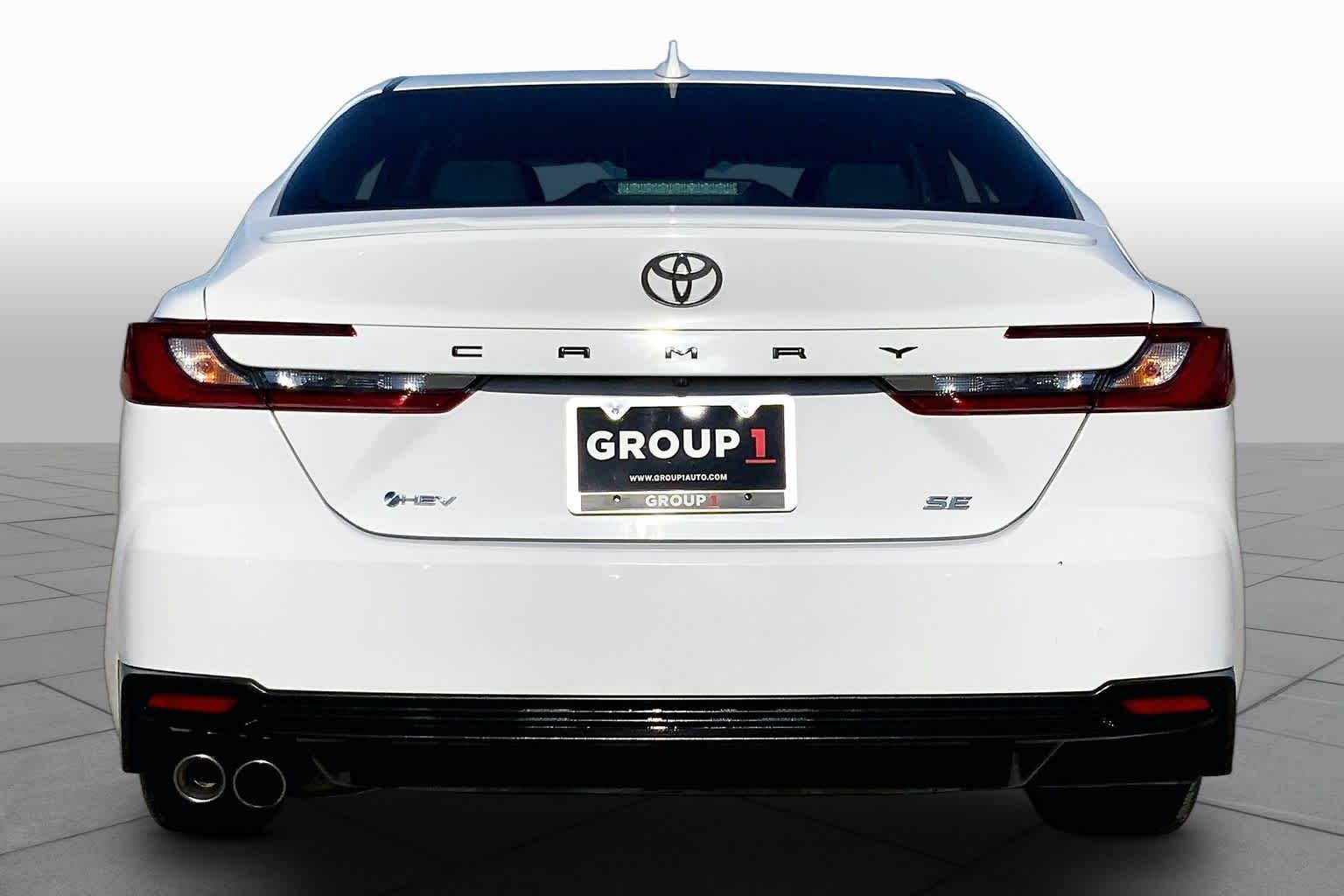 2025 Toyota Camry SE Ice Cap at Group 1 Toyota Southwest