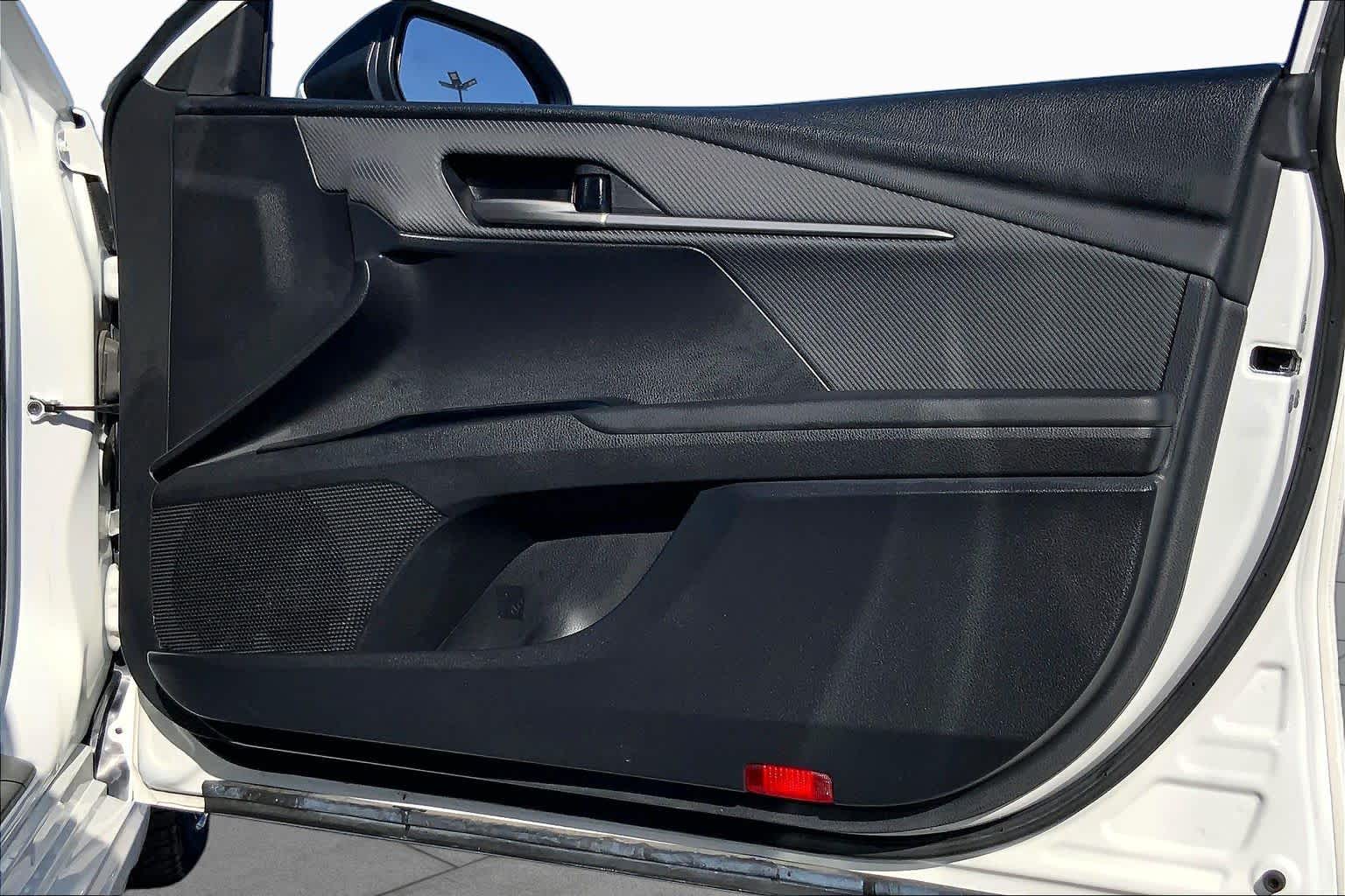 2025 Toyota Camry SE Ice Cap at Group 1 Toyota Southwest