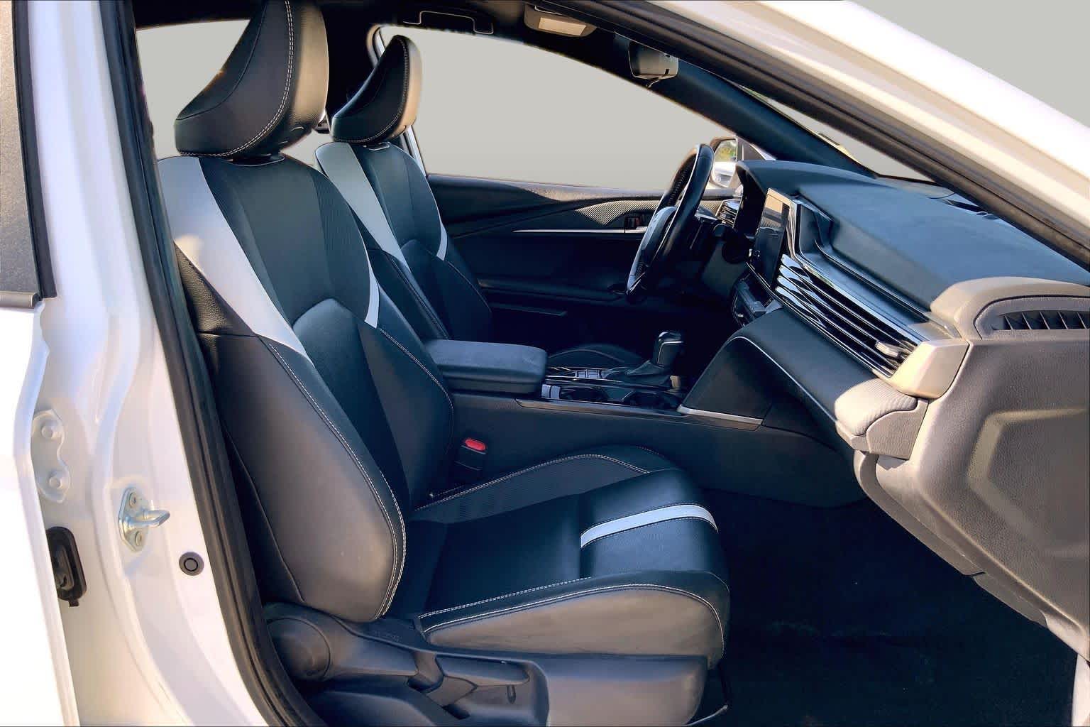 2025 Toyota Camry SE Ice Cap at Group 1 Toyota Southwest
