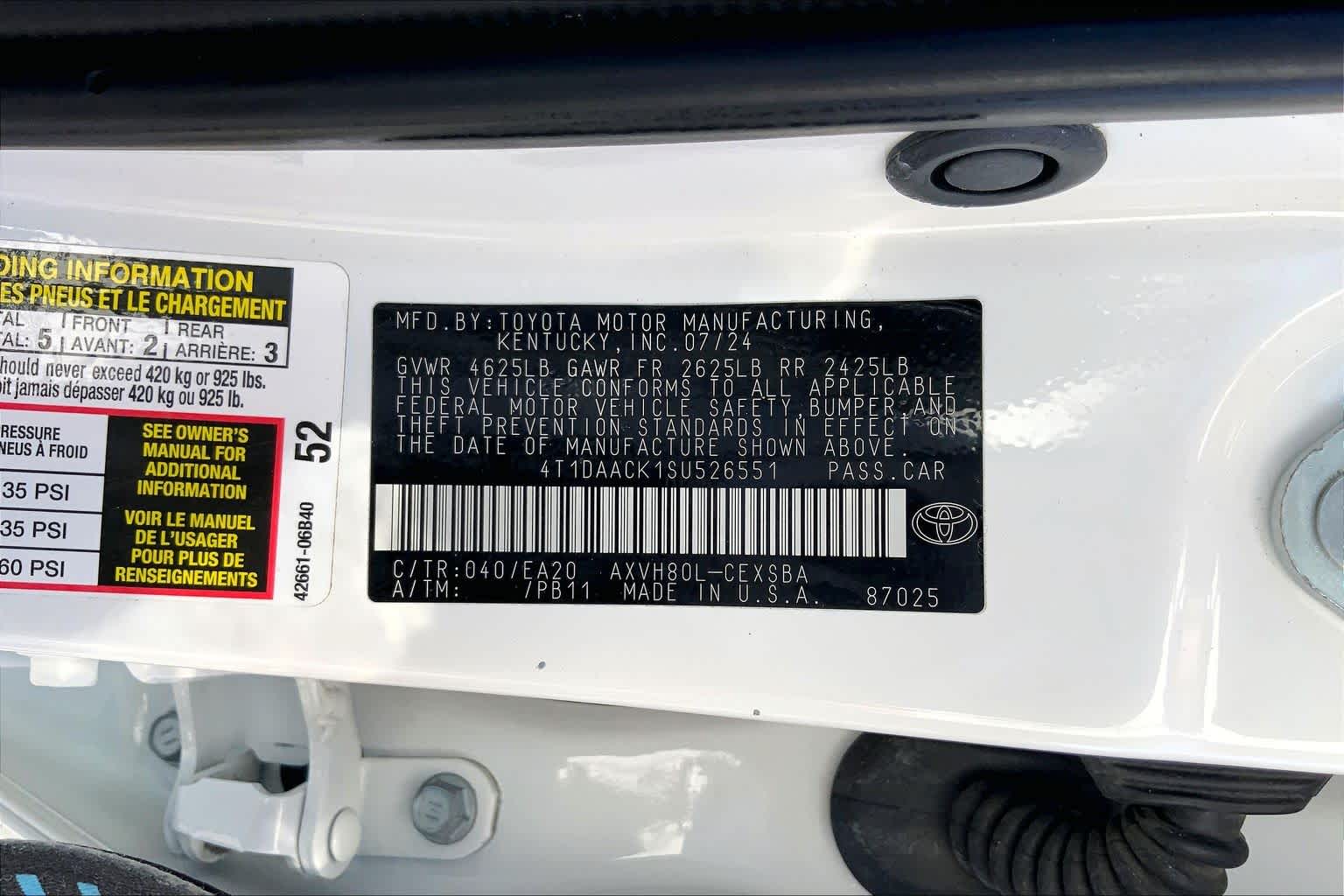 2025 Toyota Camry SE Ice Cap at Group 1 Toyota Southwest