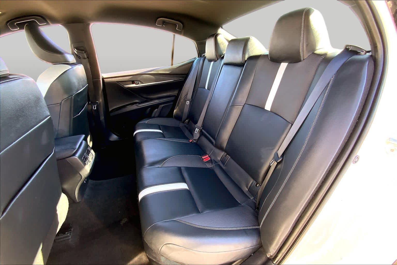 2025 Toyota Camry SE Ice Cap at Group 1 Toyota Southwest