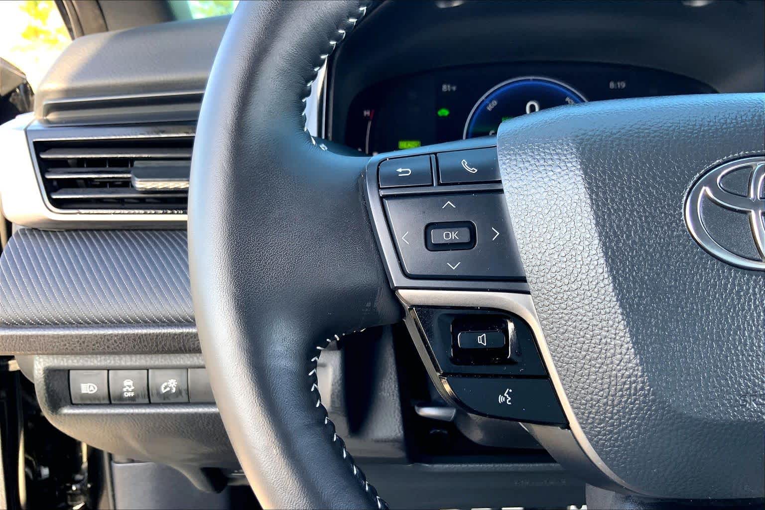2025 Toyota Camry SE Midnight Black Metallic at Group 1 Toyota Southwest