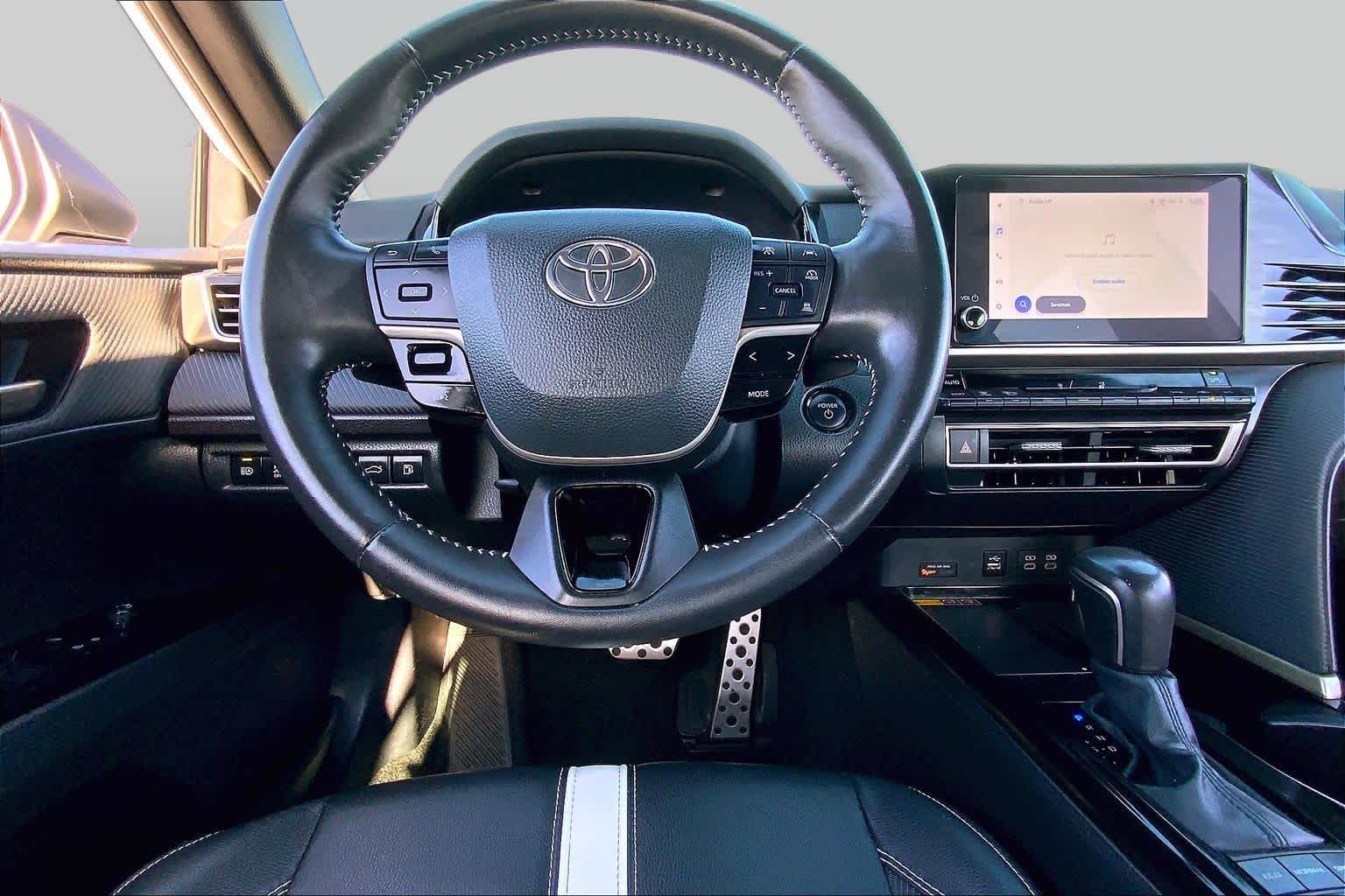 2025 Toyota Camry SE Ice Cap at Group 1 Toyota Southwest