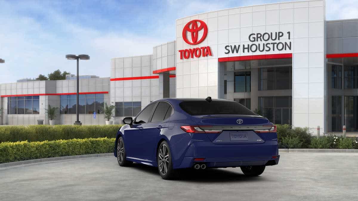 2026 Toyota Camry photo 7 of 44