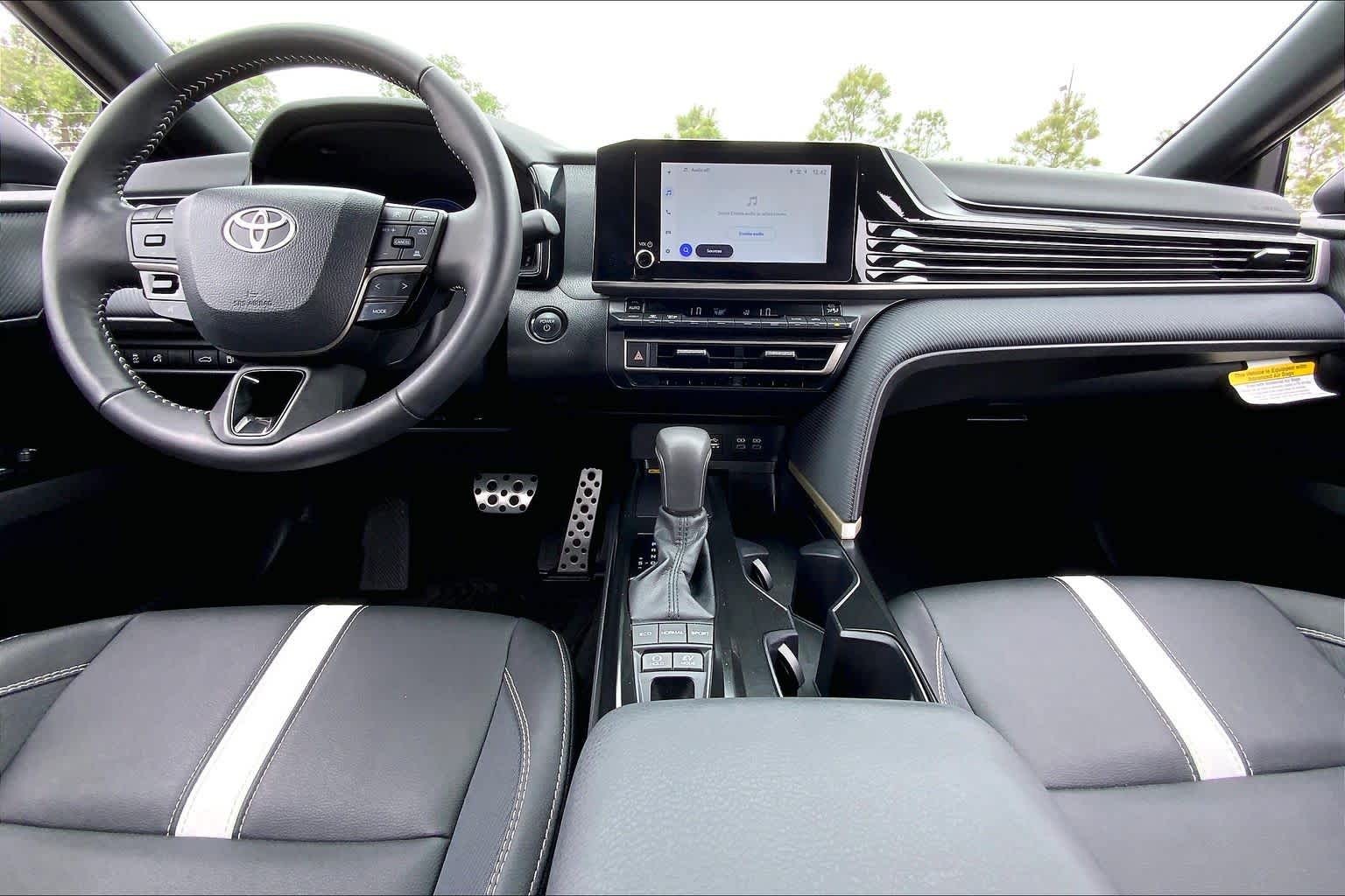 2026 Toyota Camry SE Ocean Gem at Davis Chevrolet