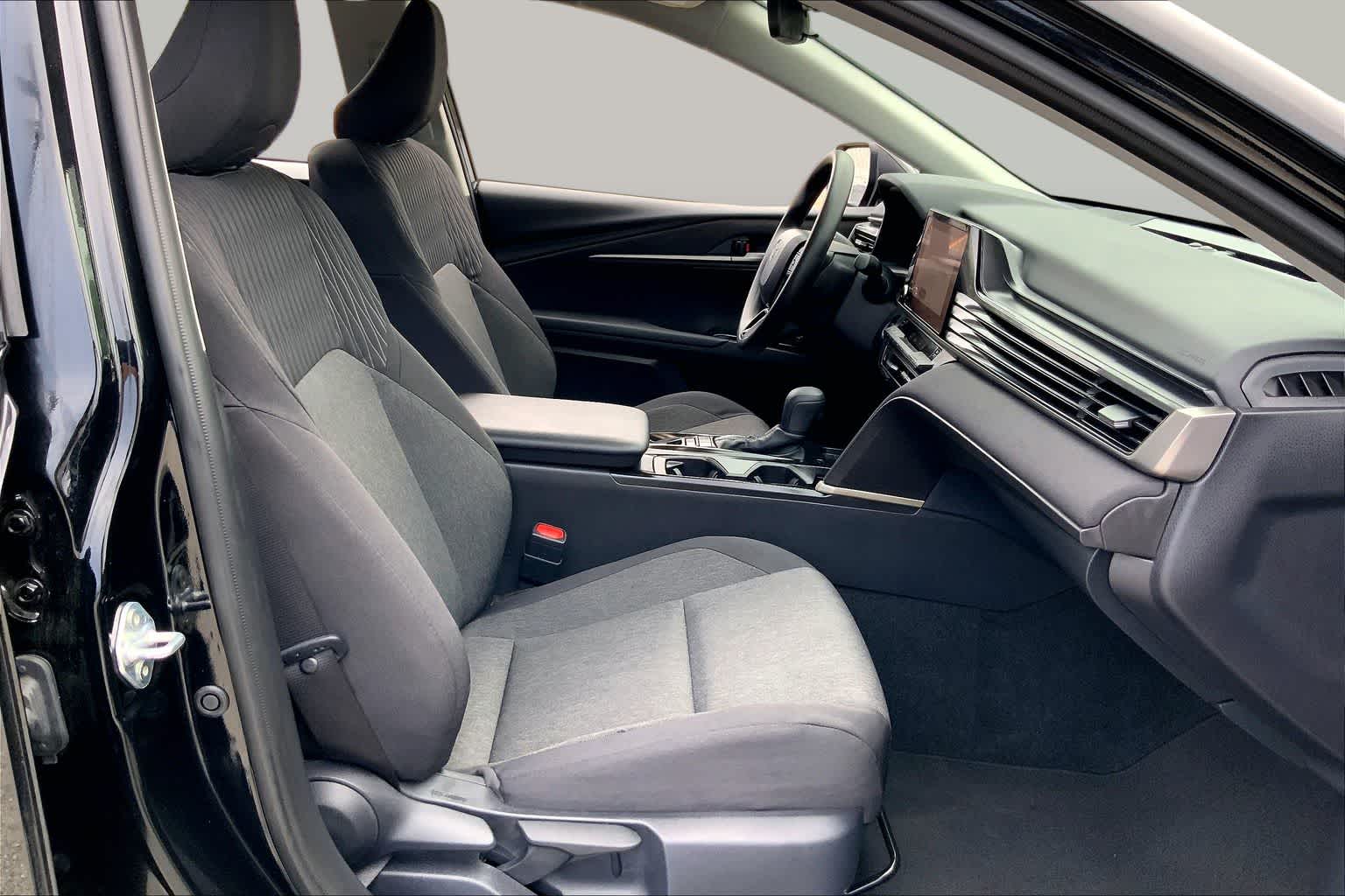2026 Toyota Camry LE - 8