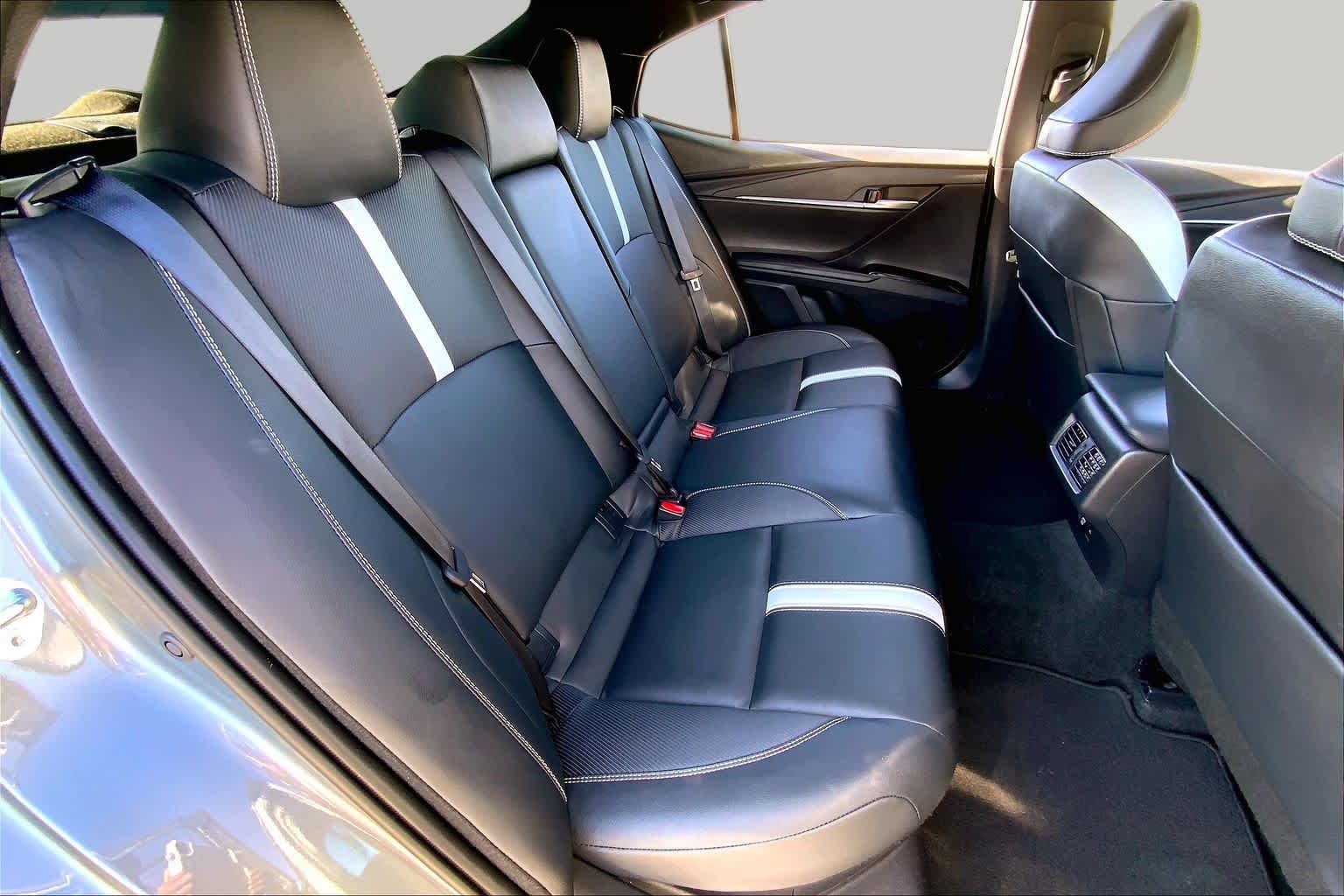 2026 Toyota Camry photo 19 of 36