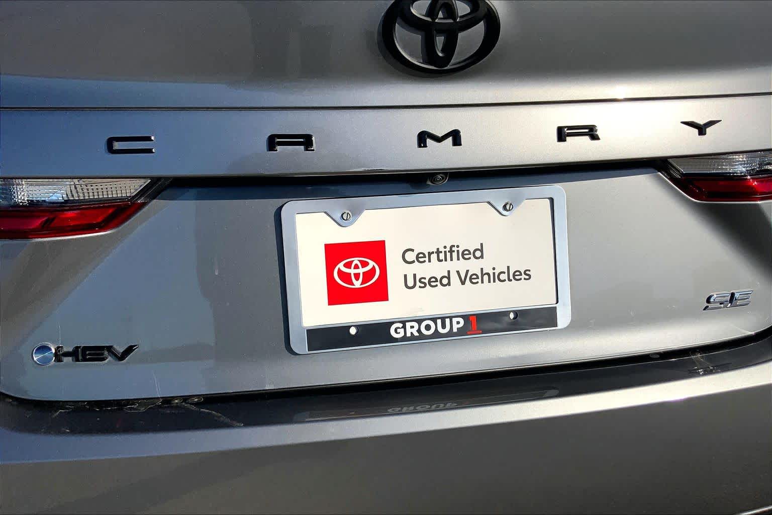 2026 Toyota Camry photo 10 of 36